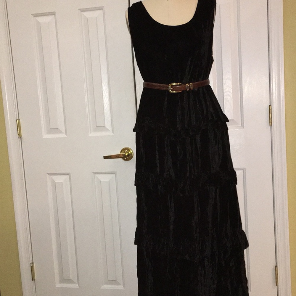 CAROL LITTLE EUC BLACK VELOUR RUFFLE LAYER…
